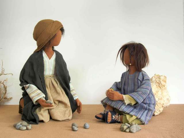 Kinder Kirchenfiguren